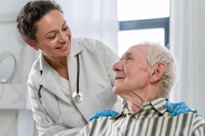 Why More Families Are Choosing Live-In Care Over Care Homes in 2025